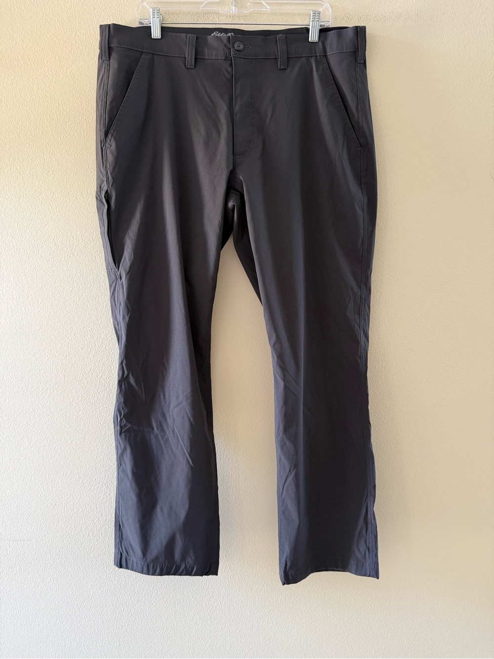 Eddie Bauer Men’s Charcoal Gray Lightweight Nylon Hiking, Fishing Pants Stretch